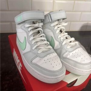 Size 6Y -  Nike Court Borough Mid 2 Shoes 'Pure Platinum Mint Foam’ CD7782-011